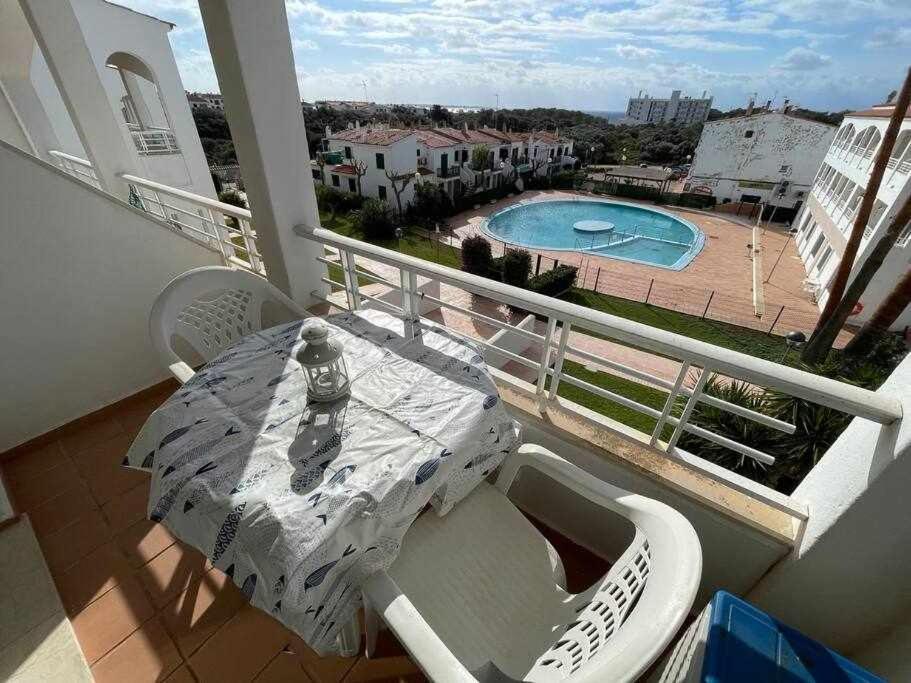 Mitjana Apartamento Con Piscina Ciutadella  Kültér fotó